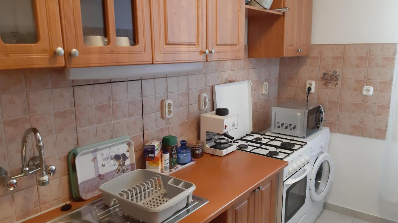 Sunset Apartman Szekesfehervar Bagian luar foto