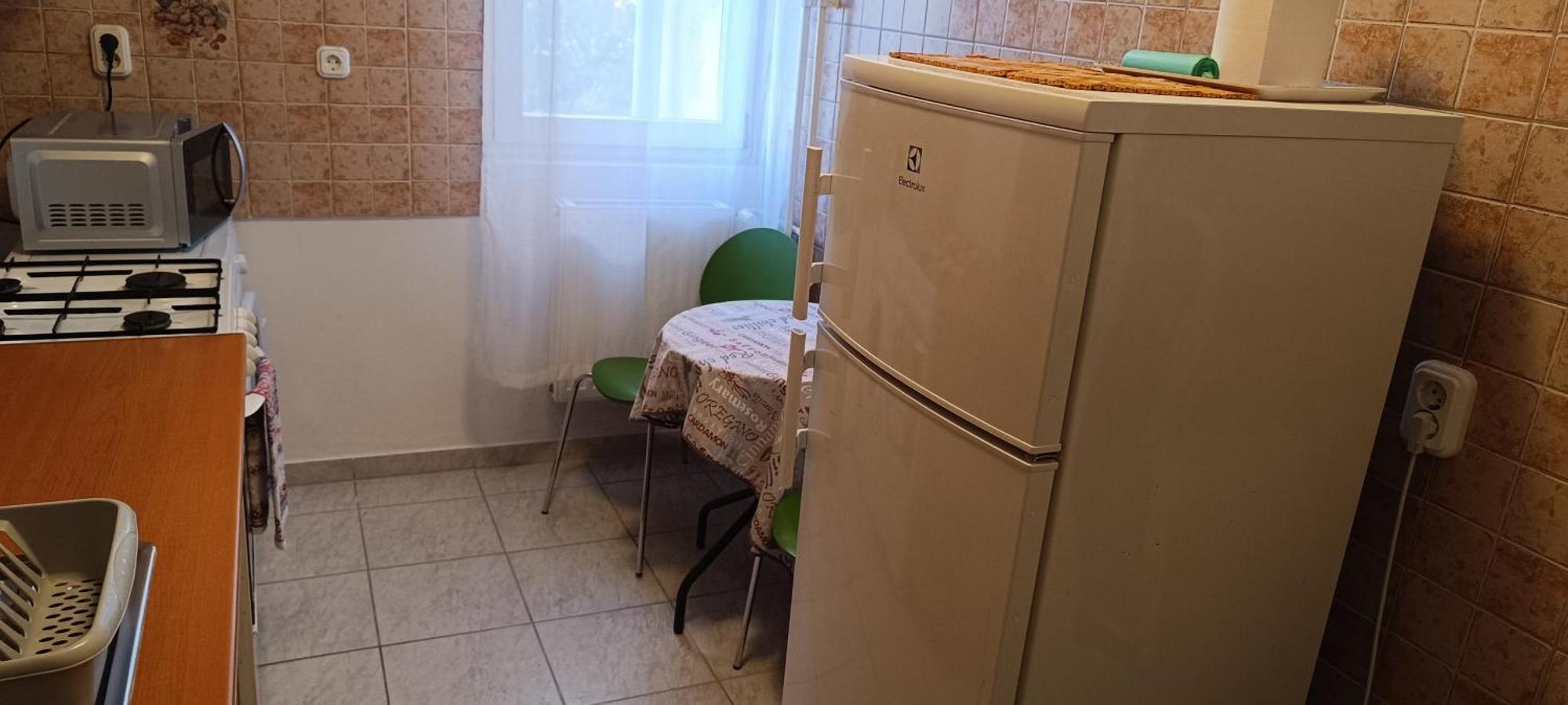 Sunset Apartman Szekesfehervar Bagian luar foto